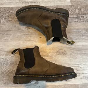 Dr. Martens Brown Leather Chelsea Boots Shearling Lined Womens 9.5 Fall